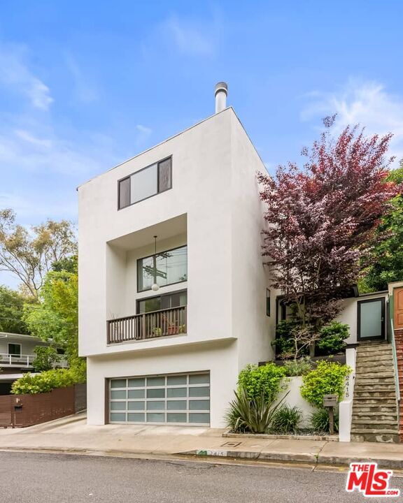 property at 2415 Laurel Pass Ave