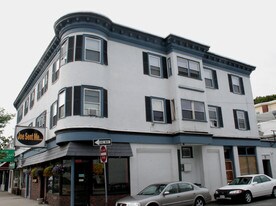 2382-2390 Massachusetts Ave in Cambridge, MA - Building Photo