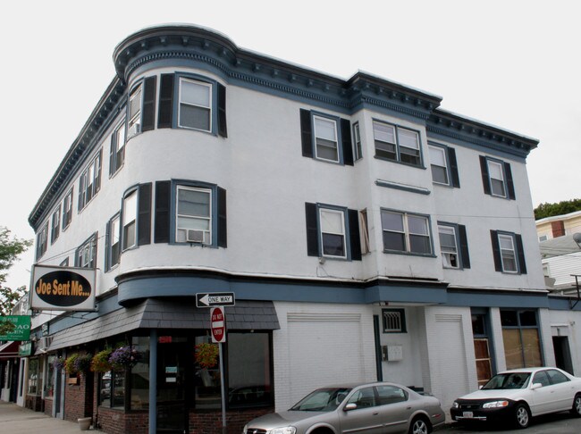2382-2390 Massachusetts Ave