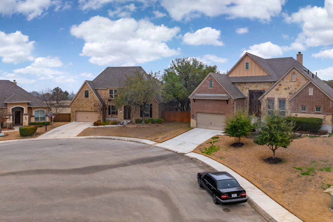 Elkhorn Ridge in Fair Oaks Ranch, TX - Building Photo