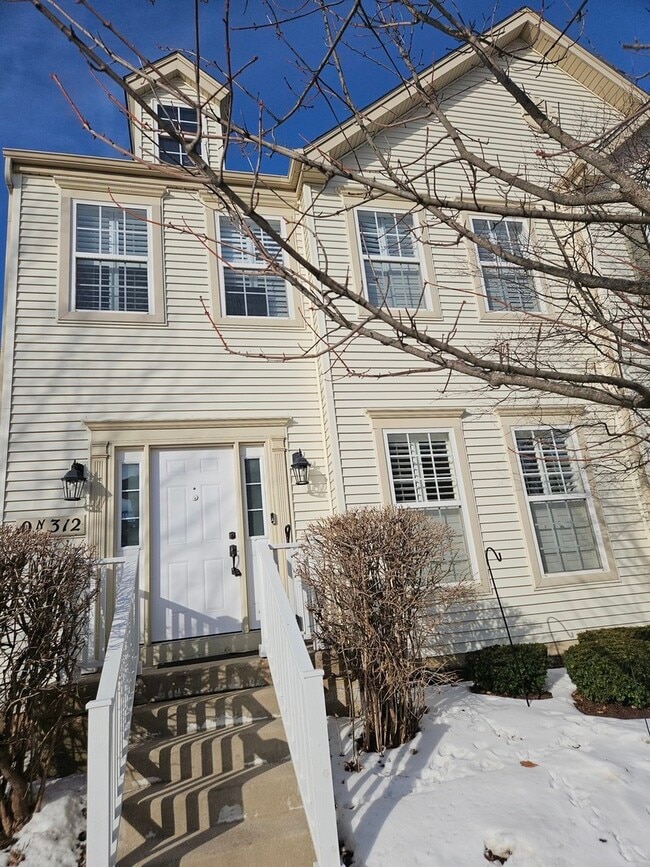 0N312 Dooley Dr in Geneva, IL - Building Photo - Building Photo