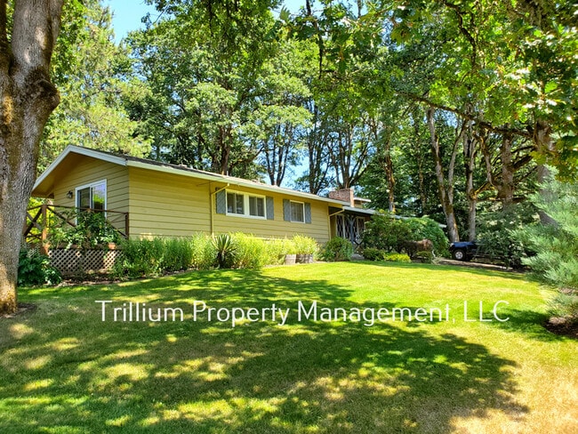 property at 12424 SW Lesser Rd