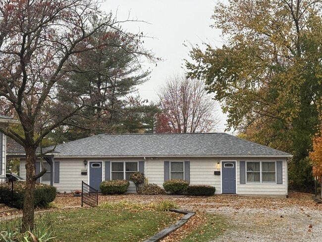 property at 910 N Meridian St Rd