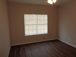 12565 Melville Dr in Montgomery, TX - Building Photo - Building Photo