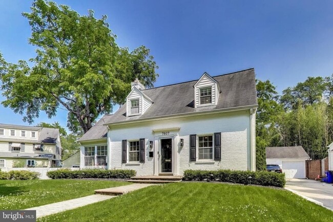 property at 7807 Glenbrook Rd