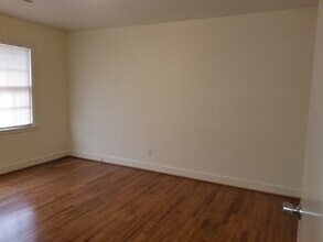 2923 Amity Garden Ct in Charlotte, NC - Building Photo - Building Photo