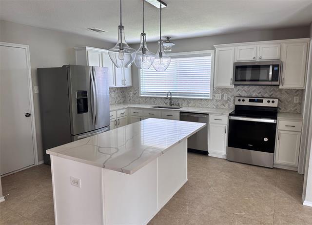 13204 Harvest Ridge Rd in Fort Worth, TX - Building Photo