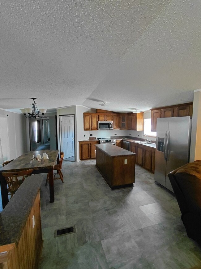 property at 697 LA-3033