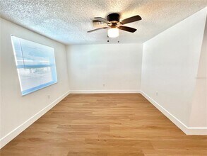 4930 Elkner St in New Port Richey, FL - Building Photo - Building Photo