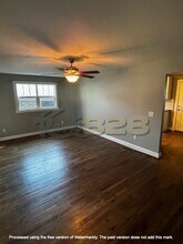 726 Brookside Camp Rd in Hendersonville, NC - Building Photo - Building Photo