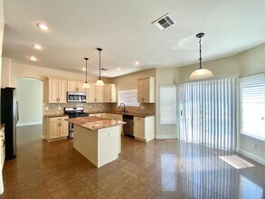 2019 Silverton Dr in Henderson, NV - Building Photo - Building Photo