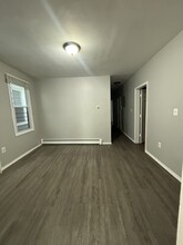 111 S 12th St, Unit 1 in Newark, NJ - Building Photo - Building Photo