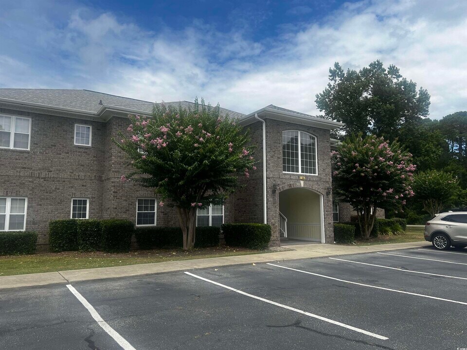 595 Willow Green Dr in Conway, SC - Building Photo