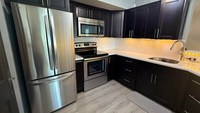 property at 208 Villa Cir