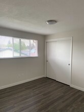 4402 Gibbons St-Unit -APT 3 in Vancouver, WA - Building Photo - Building Photo
