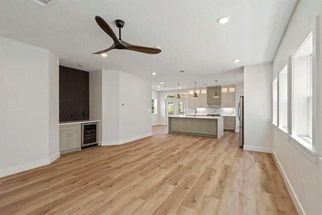3224 Omega St in Houston, TX - Building Photo - Building Photo