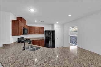 9734 Cluny Ave in Las Vegas, NV - Building Photo - Building Photo