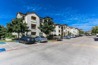 Bridge at Tech Ridge in Austin, TX - Foto de edificio - Building Photo