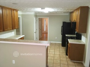 2802 Wynhaven Oaks Way in Lawrenceville, GA - Building Photo - Building Photo
