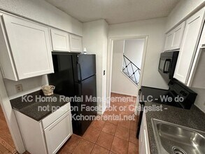 1708 E 97th St in Kansas City, MO - Building Photo - Building Photo