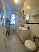 52 Strathmore Rd, Unit 24 in Boston, MA - Foto de edificio - Building Photo