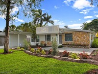 1014 Broad Ave N in Naples, FL - Building Photo - Building Photo