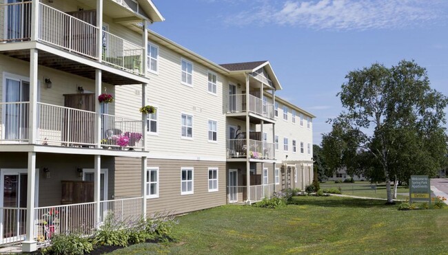 Spring Park Apartments in Charlottetown, PE - Building Photo - Building Photo