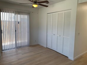 8828 N Bank Dr in Ventura, CA - Foto de edificio - Building Photo