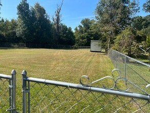 621 Aztec Ln in Albany, GA - Building Photo - Building Photo