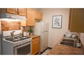 1205 Victoria St in Fairmont, MN - Building Photo - Building Photo