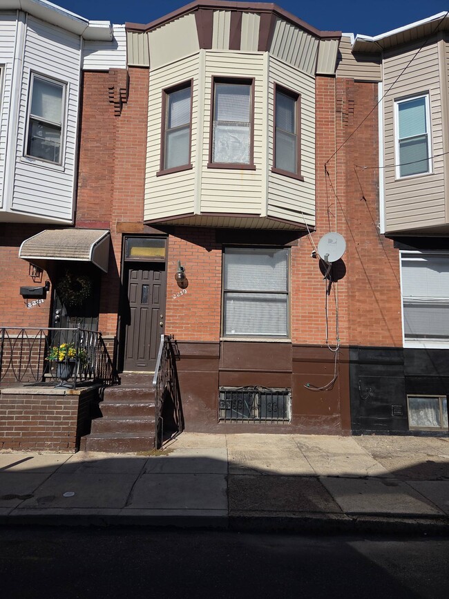 property at 2219 Winton St