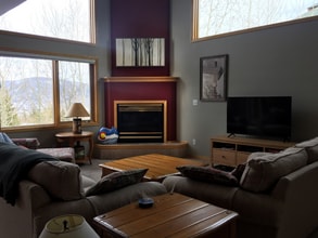 83 Bashore Ct in Silverthorne, CO - Building Photo - Building Photo