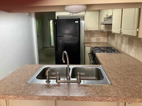 2905 NE Tortoise Dr in Lawton, OK - Building Photo - Building Photo