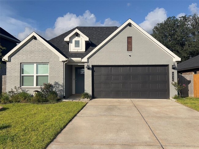property at 5035 Natchez Trce