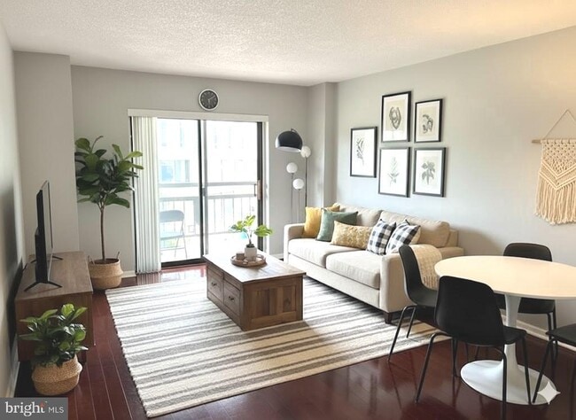 property at 2111 Wisconsin Ave NW