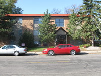 3320 Grand Ave S in Minneapolis, MN - Foto de edificio - Building Photo