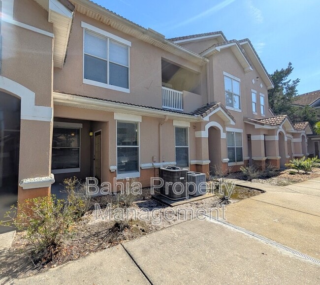 10517 Villa View Cir in Tampa, FL - Building Photo - Building Photo