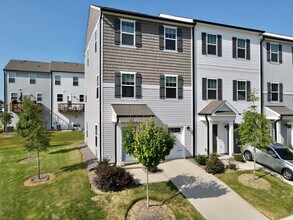 11005 Woodland Crk Wy in Charlotte, NC - Building Photo - Building Photo