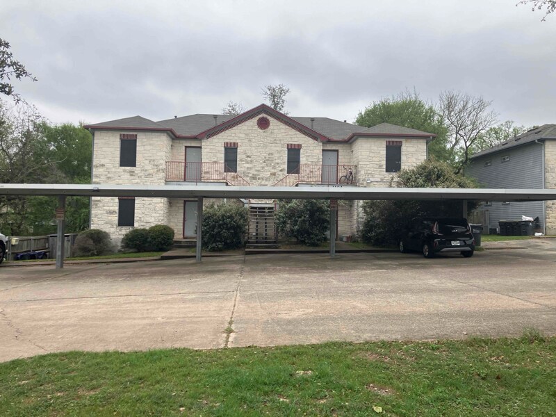 3104 Northwest Blvd in Georgetown, TX - Building Photo