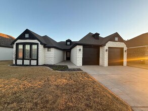 3515 124th St in Lubbock, TX - Building Photo - Building Photo