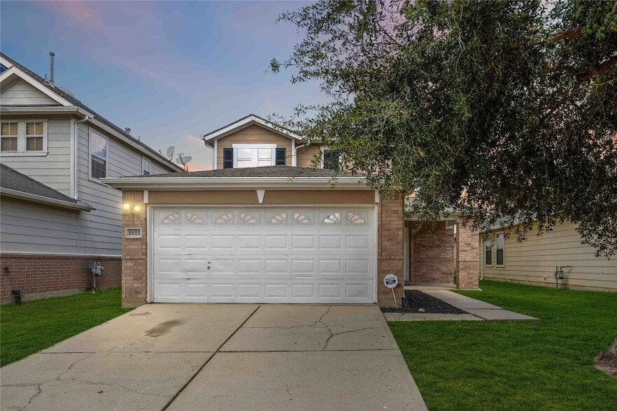 2623 Skyview Glen Ct, Unit 1005 in Houston, TX - Building Photo