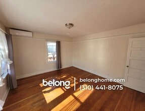 1610 W 36th Pl in Los Angeles, CA - Foto de edificio - Building Photo