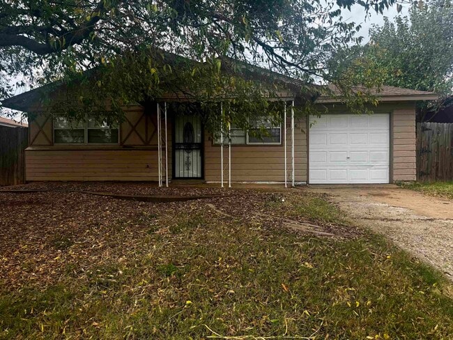 property at 1504 Red Fox Rd