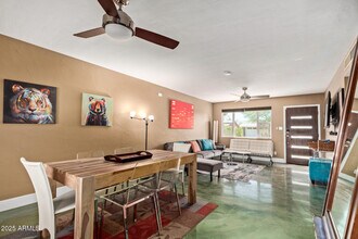 6744 E Vernon Ave in Scottsdale, AZ - Building Photo - Building Photo