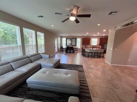 12425 Calibri Ln in Austin, TX - Building Photo