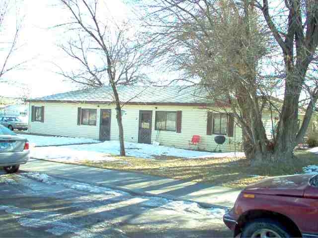 511 W C St in Basin, WY - Foto de edificio