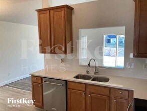 314 Marisco Way in Jacksonville, FL - Foto de edificio - Building Photo