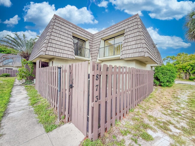 property at 1873 N Congress Ave