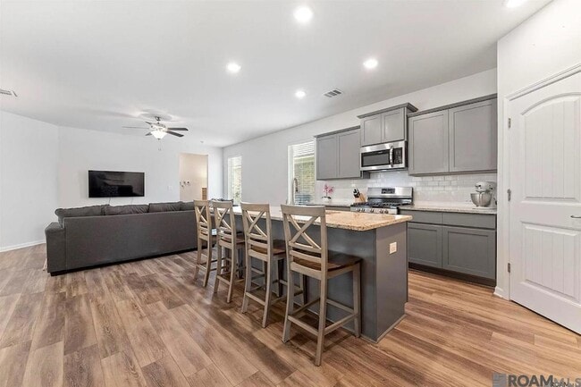 1215 Meridian Dr in Baton Rouge, LA - Building Photo - Building Photo