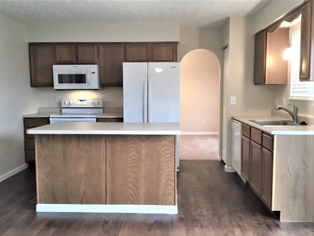 352 Pinecrest Ct in Delaware, OH - Building Photo - Building Photo